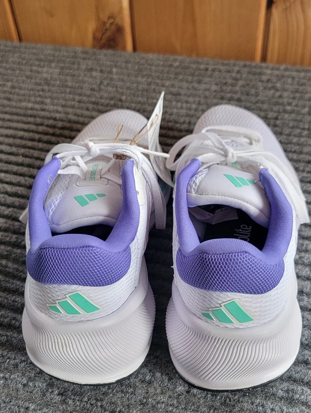 Adidas Women's Response  Running Shoe Size 5